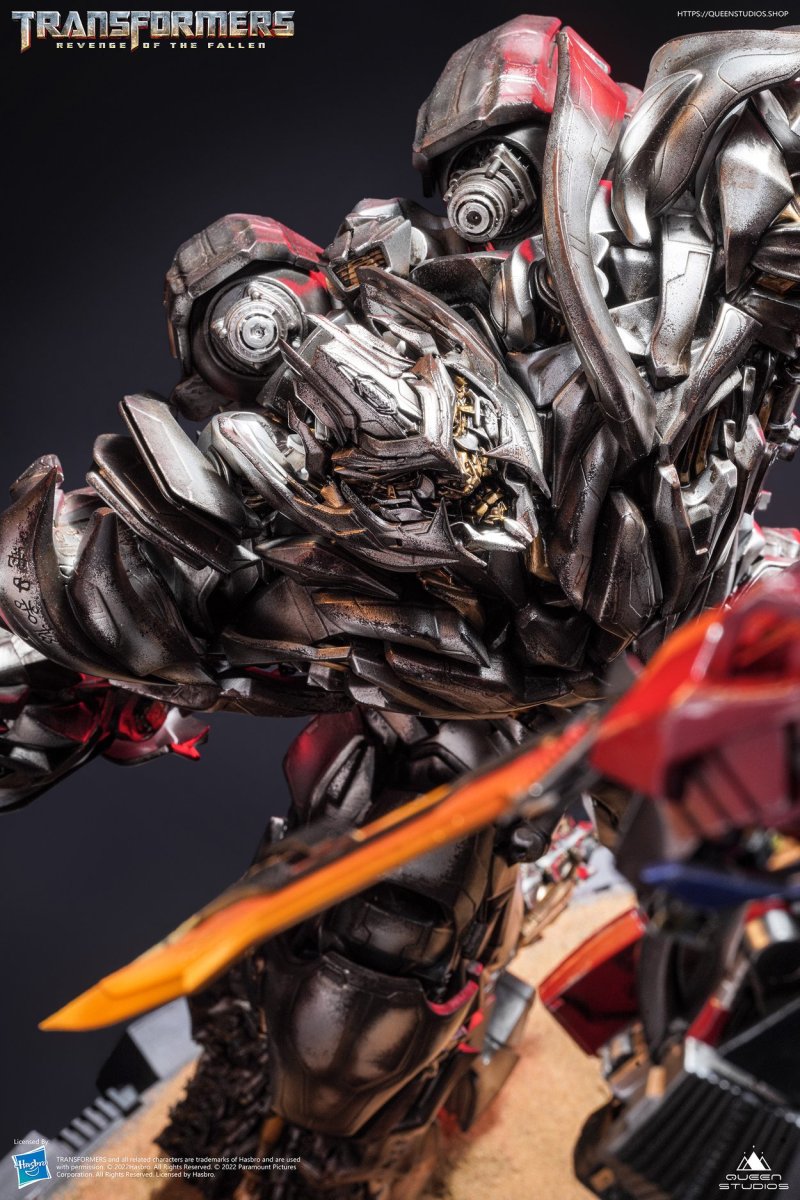 Queen Studios《變形金剛：復仇之戰》天火柯博文大戰密卡登（Jetpower Optimus Prime VS Megatron）場景雕像