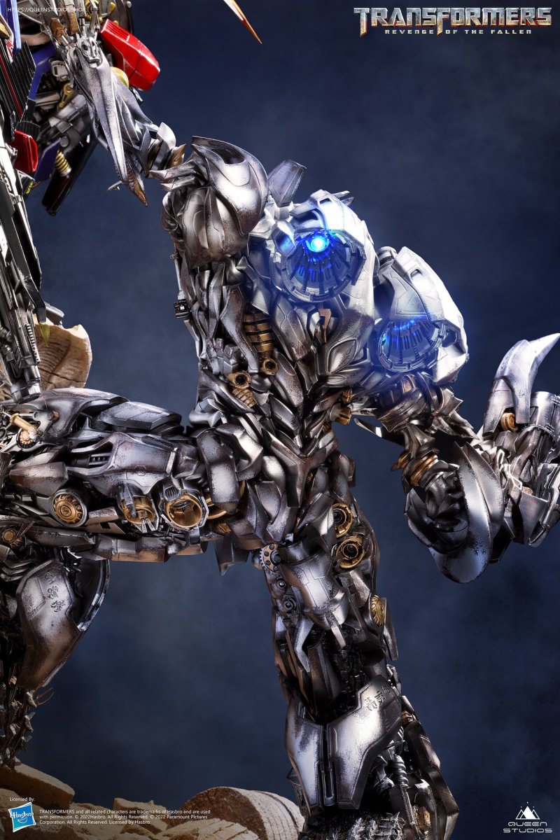Queen Studios《變形金剛：復仇之戰》天火柯博文大戰密卡登（Jetpower Optimus Prime VS Megatron）場景雕像