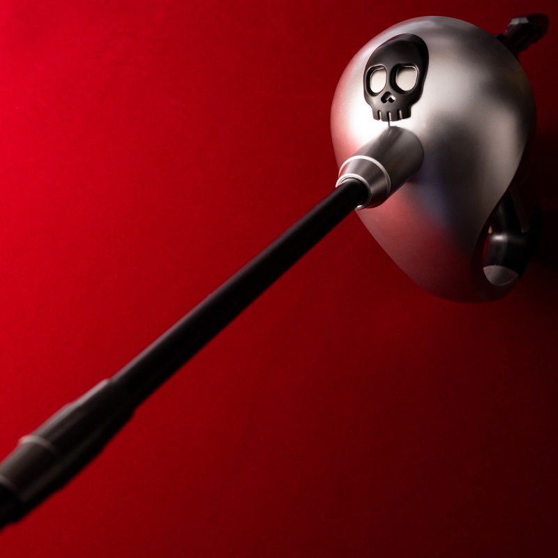 大金工業《劇場版銀河鐵道999》重力軍刀 艾美拉達絲ver. 1/1比例優雅水槍！