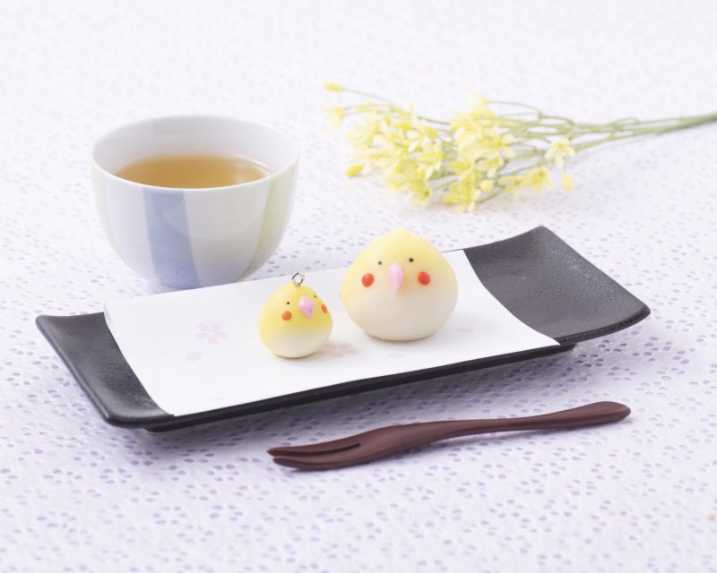 GASHAPON「御菓子司 紅谷三宅 和菓子收藏 貓菓子＆鸚鵡菓子」吊飾轉蛋 美味開轉～