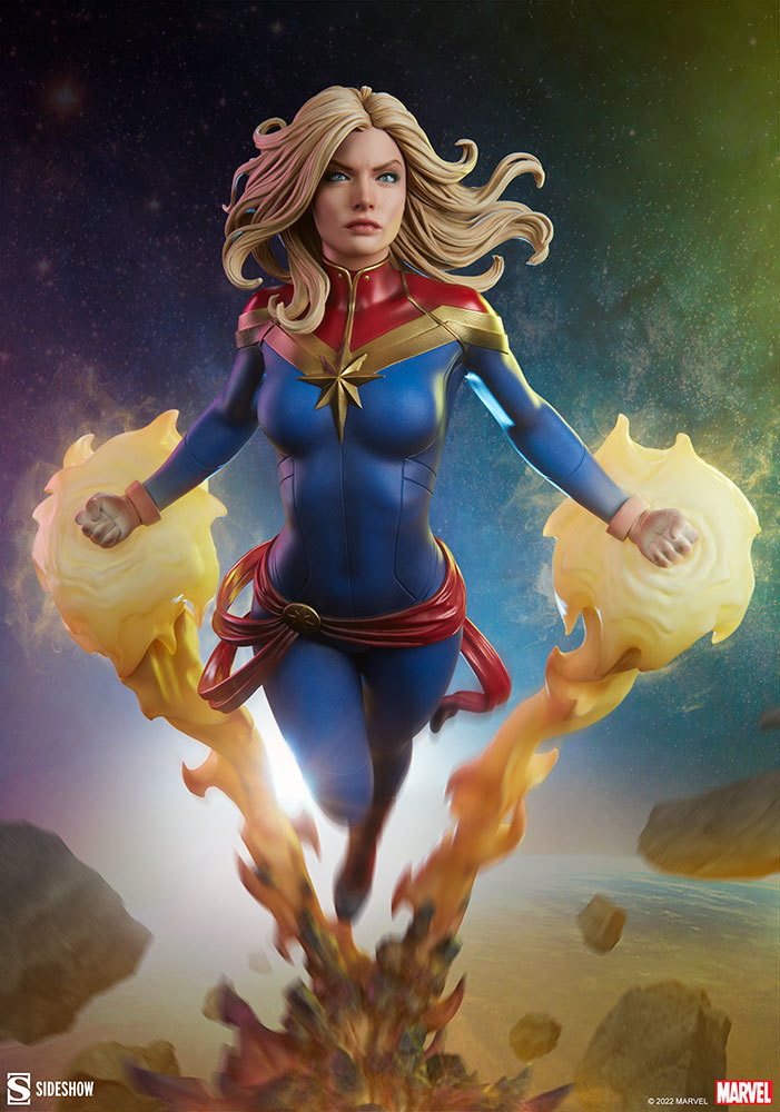 Sideshow Premium Format Figure 系列 MARVEL「驚奇隊長」（Captain Marvel）全身雕像