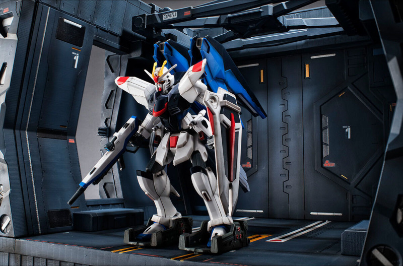 厚重色彩徹底塗裝 RMS『機動戰士鋼彈SEED G情景模型 大天使號格納庫』預計 2023 年 03 月發售！