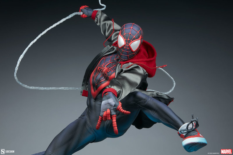 Sideshow Premium Format Figure 系列 MARVEL「邁爾斯·摩拉斯」Miles Morales 全身雕像 普通版/EX版