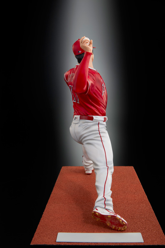 投打二刀流無人能及！Ensky Real Perfect 大谷翔平 1/6 PVC立體人形