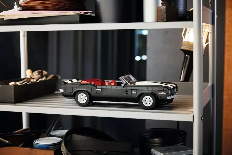 LEGO 10304 ICONS 系列【雪佛蘭 Camaro Z28】親手打造復古美式經典,多種外觀等你變換!