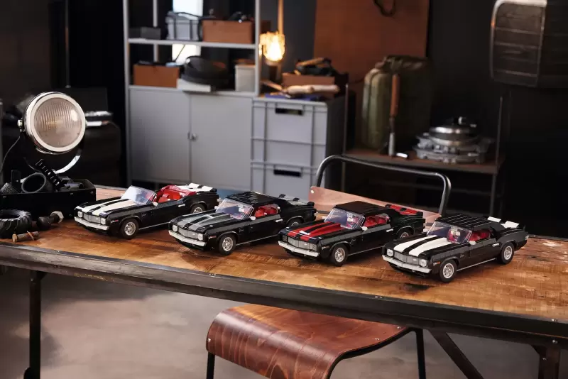 LEGO 10304 ICONS 系列【雪佛蘭 Camaro Z28】親手打造復古美式經典,多種外觀等你變換!