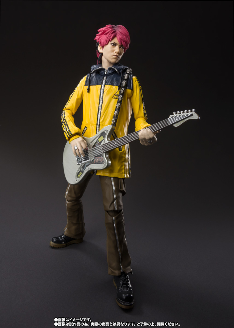 S.H.Figuarts「hide -ROCKET DIVE-」可動人偶 再現hide經典演出造型！