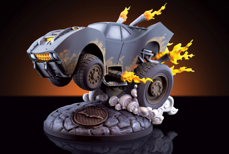 Cryptozoic Entertainment DC「蝙蝠車」（Batmobile）雕像 一般版/藍色火焰版 硬派載具化身暴走玩具車！