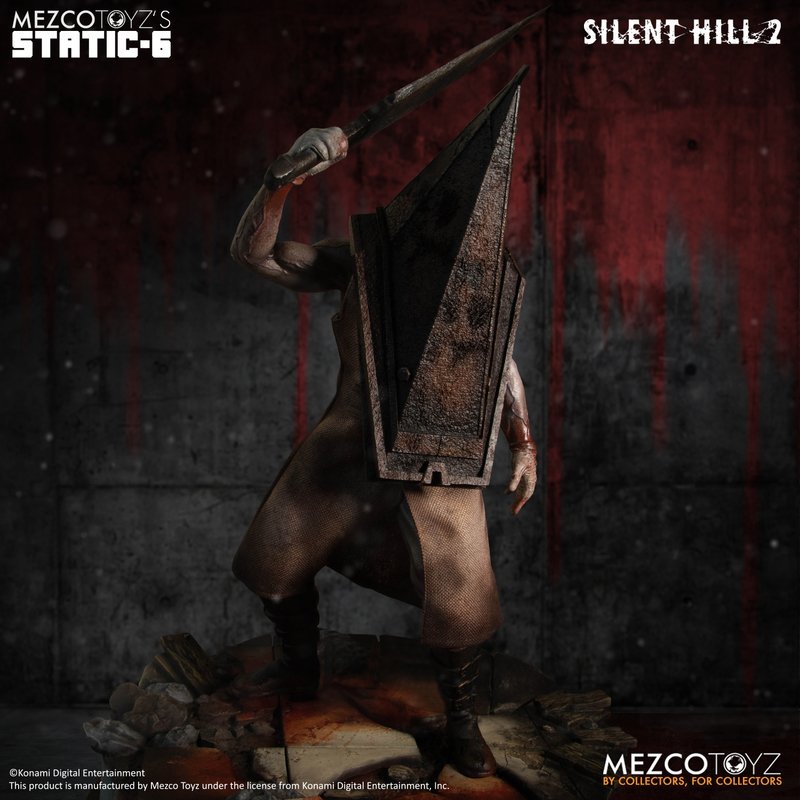 MEZCO TOYZ STATIC SIX 系列《沉默之丘2》三角頭（Red Pyramid Thing）1/6 比例全身雕像