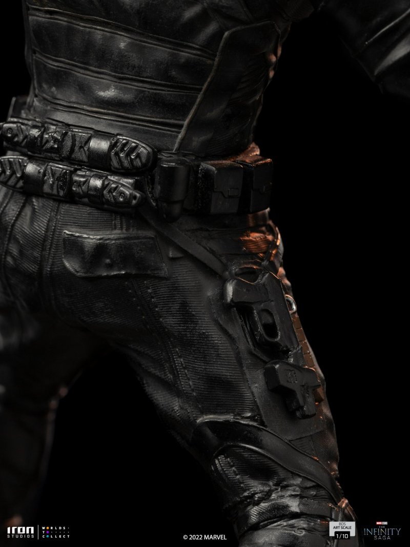 Iron Studios《美國隊長2：酷寒戰士》酷寒戰士（Winter Soldier）1/10 比例全身雕像 少見的持盾造型立體化！