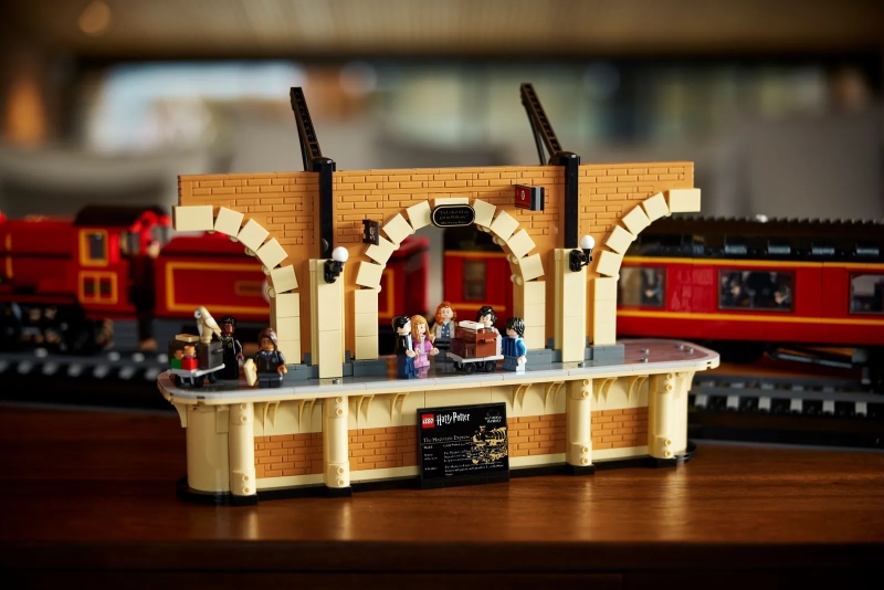 LEGO 76405《哈利波特》霍格華茲特快車 - 典藏版（Hogwarts Express™ – Collectors' Edition）