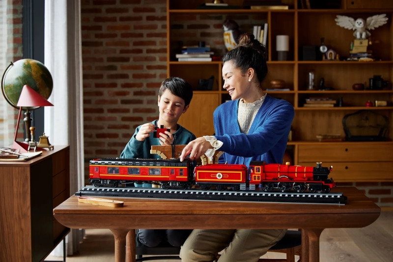 LEGO 76405《哈利波特》霍格華茲特快車 - 典藏版（Hogwarts Express™ – Collectors' Edition）