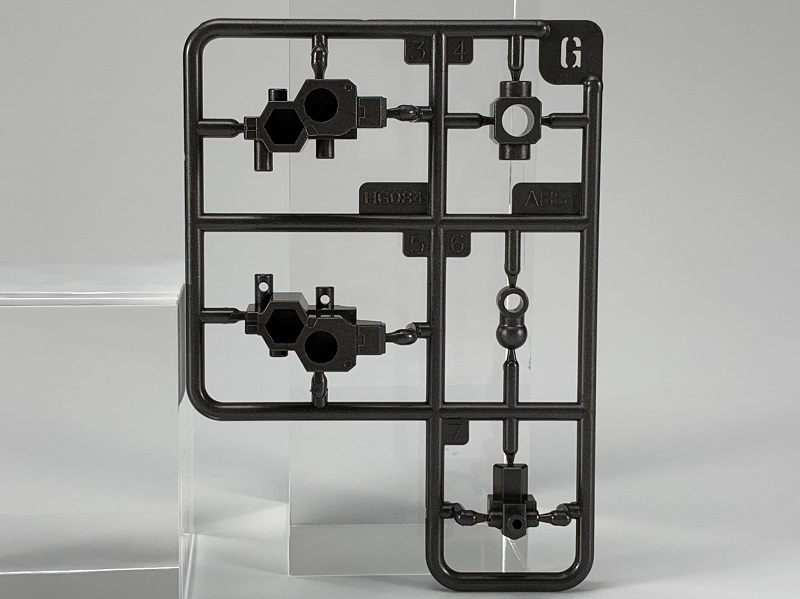 守護女王的深紅戰馬『HEXA GEAR 西格・斯普林格 女王親衛隊規格』即將發售 官方釋出樣品素組照!