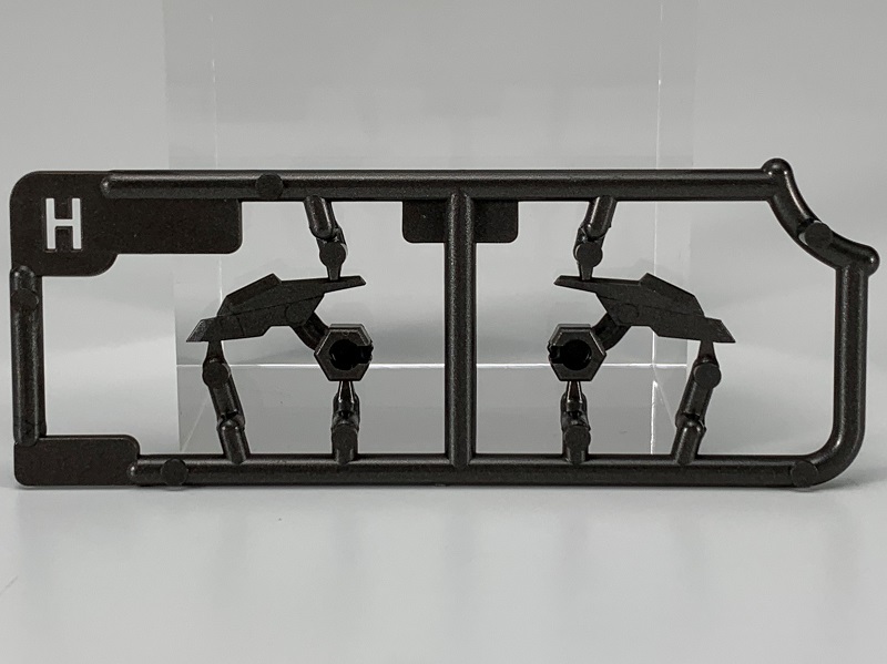 守護女王的深紅戰馬『HEXA GEAR 西格・斯普林格 女王親衛隊規格』即將發售 官方釋出樣品素組照!