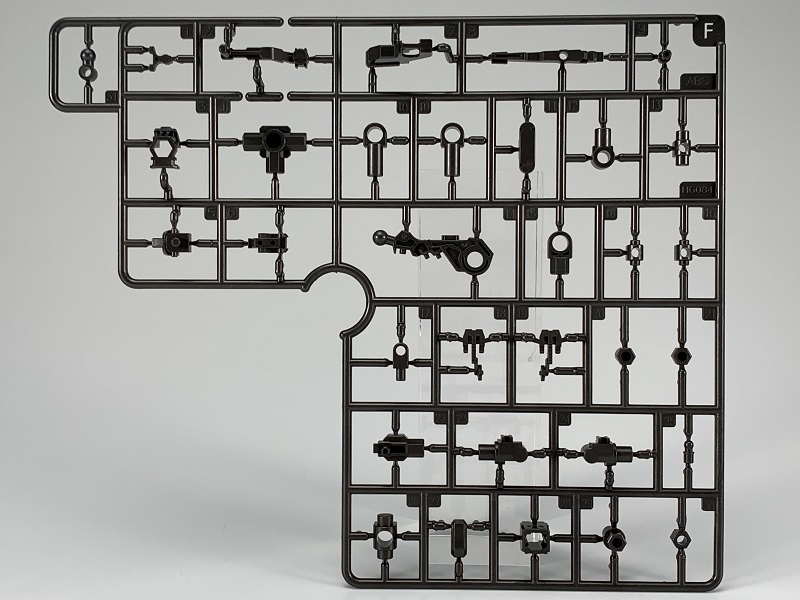 守護女王的深紅戰馬『HEXA GEAR 西格・斯普林格 女王親衛隊規格』即將發售 官方釋出樣品素組照!