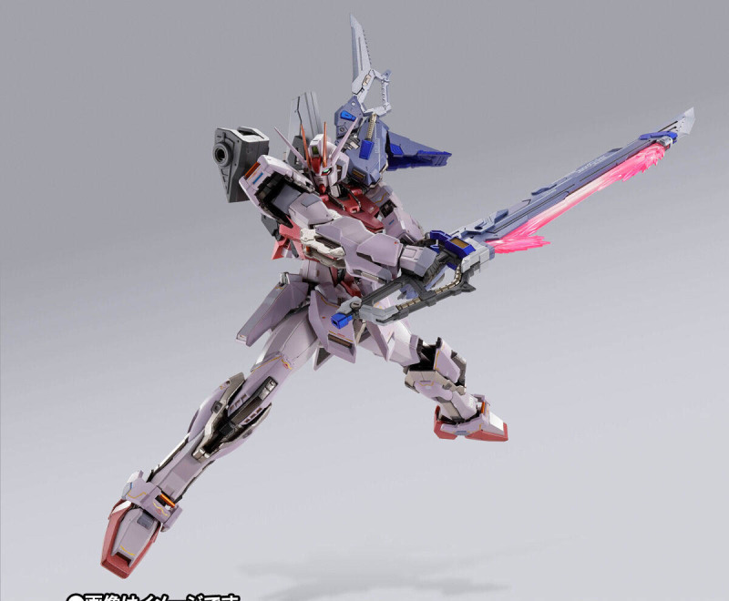 揮舞大劍的紅色機影現身『METAL BUILD 嫣紅攻擊鋼彈 巨斬刀裝備型』確定商品化!