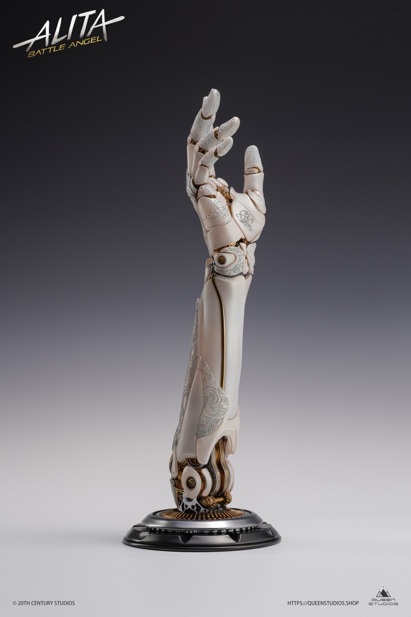 Queen Studios《艾莉塔：戰鬥天使》1:1 比例 Doll Body 機械手臂 優美典雅與先進科技並存的視覺效果！