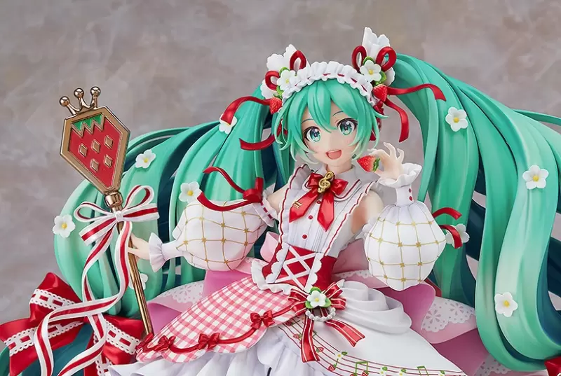GSC「初音未來 15th Anniversary Ver.」1/7比例模型 以草莓為靈感的15週年紀念★