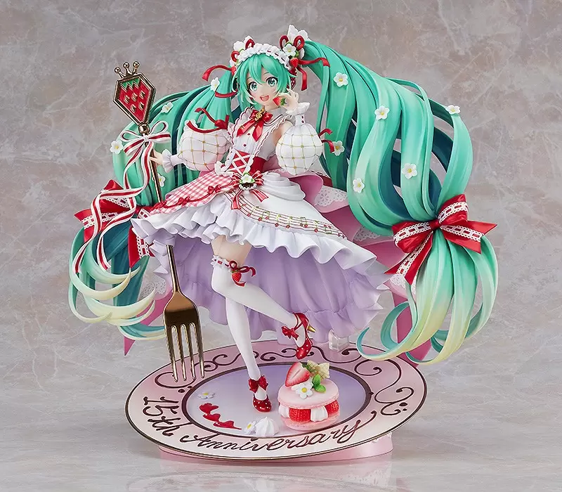 GSC「初音未來 15th Anniversary Ver.」1/7比例模型 以草莓為靈感的15週年紀念★