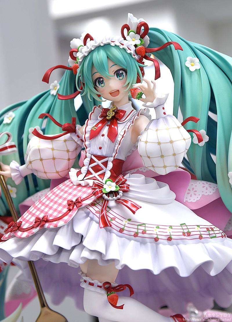 GSC「初音未來15th Anniversary Ver.」1/7比例模型以草莓為靈感的15