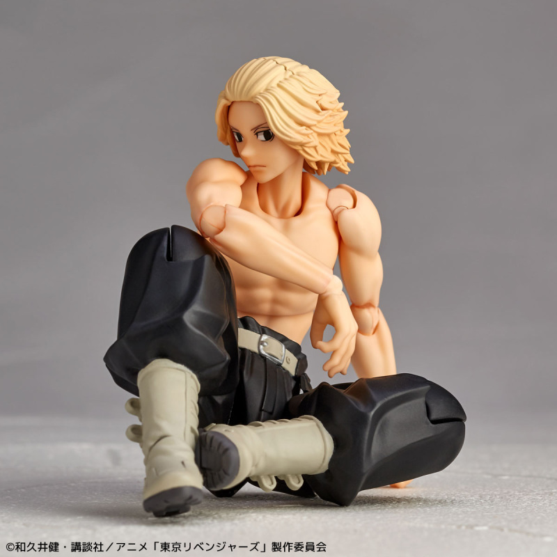 海洋堂 Amazing Yamaguchi 系列「佐野萬次郎(Mikey)」展現強力踢擊與香香頭髮!