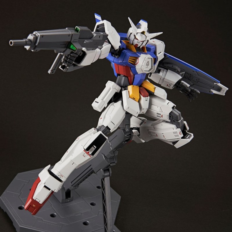 期待多年的強化形態『MG 1/100 鋼彈AGE-1 全備光輝型[設計師配色Ver.]』終於商品化！
