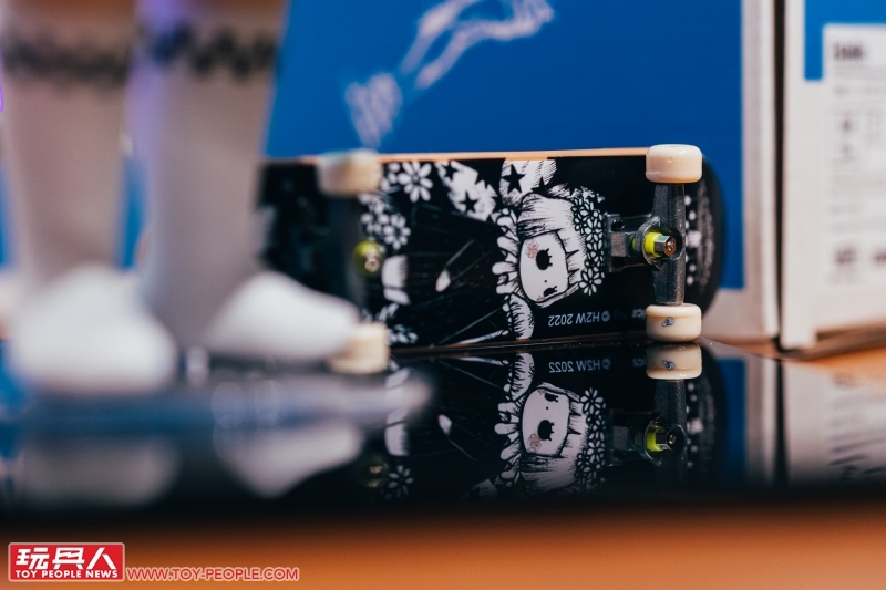 Vans × How2work × The Little Hut【The Waffle Room】現場報導 港台日藝術家夢幻聚首的極快閃活動！