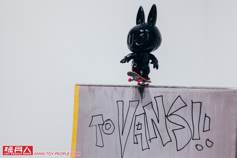 Vans × How2work × The Little Hut【The Waffle Room】現場報導 港台日藝術家夢幻聚首的極快閃活動！