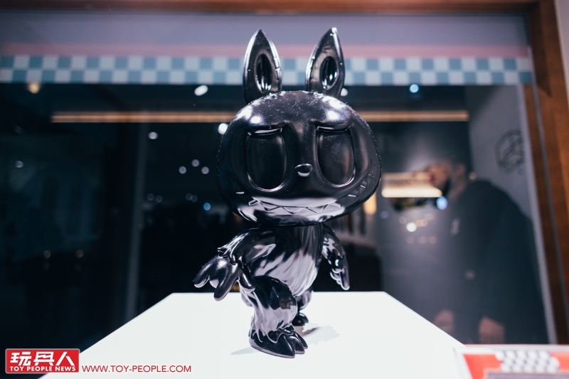 Vans × How2work × The Little Hut【The Waffle Room】現場報導 港台日藝術家夢幻聚首的極快閃活動！