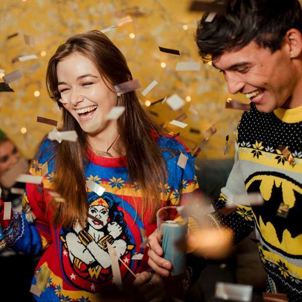 聖誕節就是要醜毛衣！Numskull推出超人氣「醜毛衣系列」星戰、漫威英雄 越醜越受歡迎★