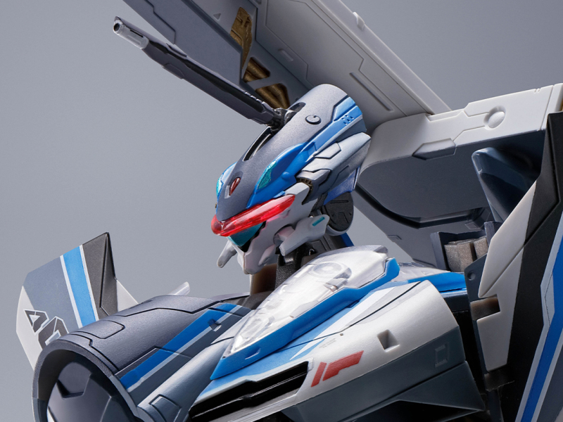 DX超合金『劇場版 VF-31AX 凱羅斯PLUS（疾風·因梅爾曼）』不含初回特典的一般版本預計 06 月發售！