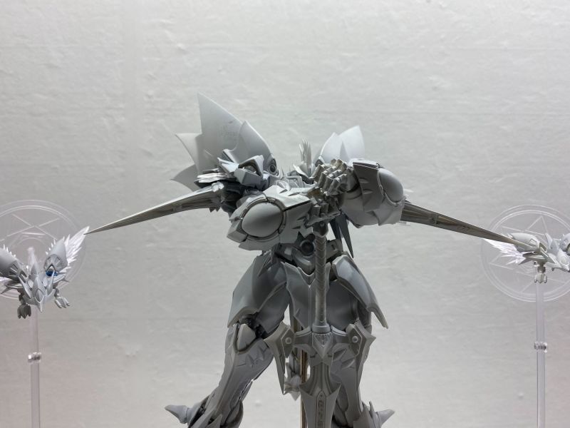 【WF2023冬】CCSTOYS 合金可動模型『鐵魄』系列展出賽巴斯塔（精靈憑依Ver.）、EVA最終號機、鋼巴斯達等新作原型！