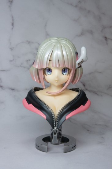 原來動漫少女的頭骨長這樣?造型作家榎木ともひで出道 25 周年記念作品『二次元風骨骼標本少女 富井ANNA』發表!