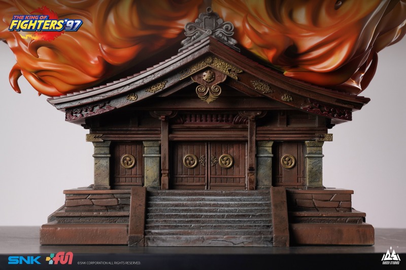 大膽的想法!Queen studios《格鬥天王'97》不知火舞 1/1比例胸像 逼真矽膠徹底還原