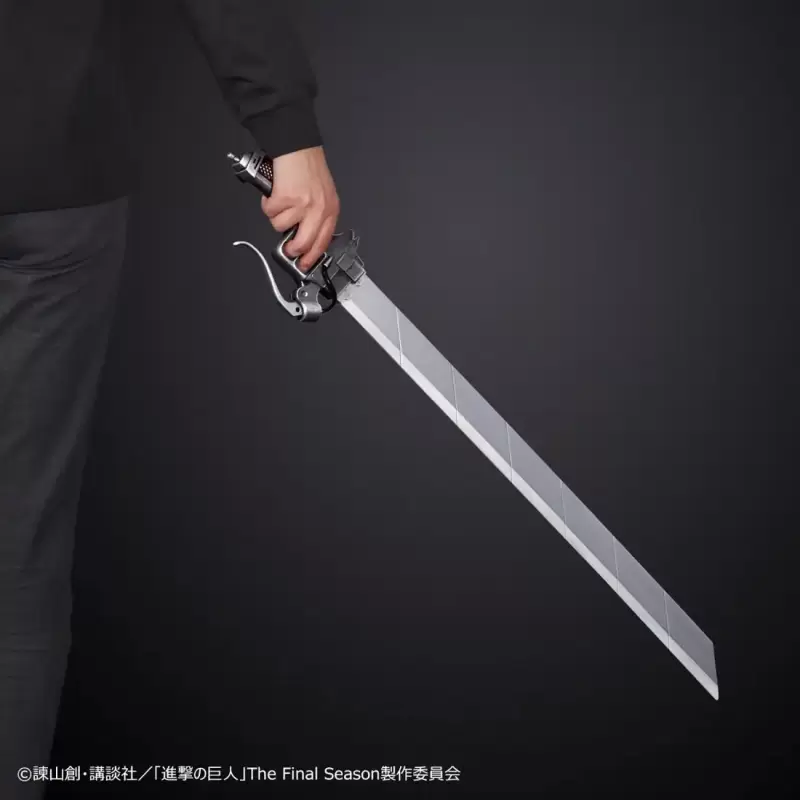 獻出心臟!萬代《進擊的巨人》「超硬質刃 COMPLETE EDITION」1:1比例 88公分徹底再現