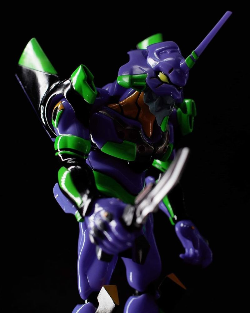 MechNoiz Toys「EVANGELION 初號機」11 吋軟膠玩具 上色原型公開！