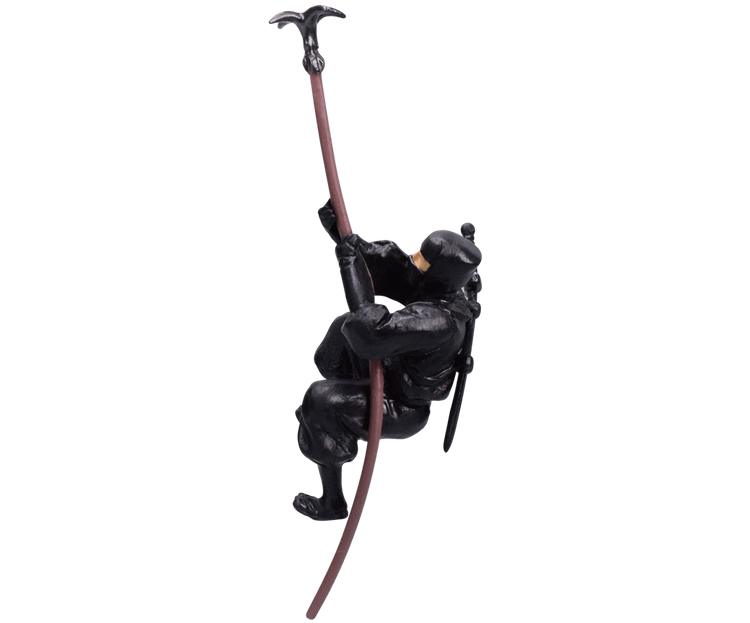 這個充電器怎麼怪怪的？TARLIN「小小忍者」轉蛋 在桌上執行秘密任務！