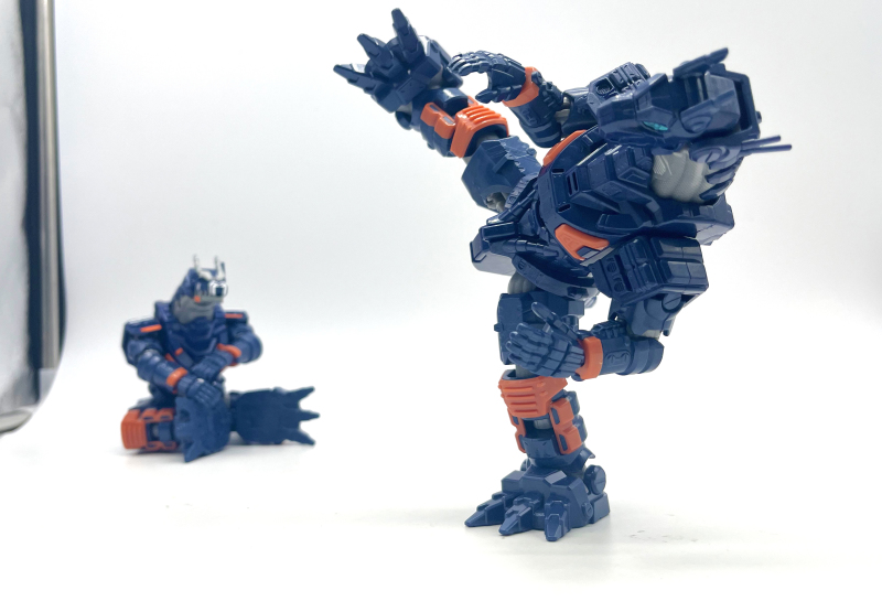 《超人力霸王布雷薩》機甲獸『DX阿斯加隆』預計 07 月發售 具備20處可動部位、17種音效！