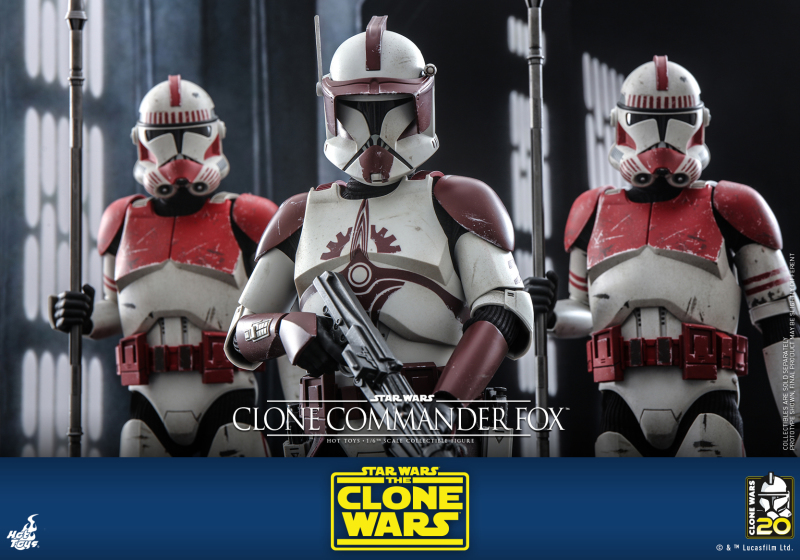 Hot Toys《星際大戰:複製人之戰》複製人指揮官福克斯(Clone Commander Fox)1/6 比例收藏級人偶 胸前獨特紋章再現!