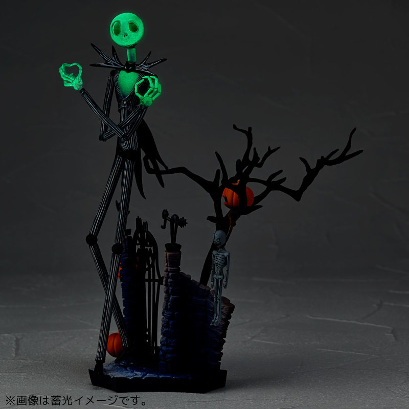 海洋堂 LEGACY-OF-REVOLTECH《聖誕夜驚魂》傑克·史克林頓(ジャック・スケリントン)蓄光塗裝版本的南瓜王再來!