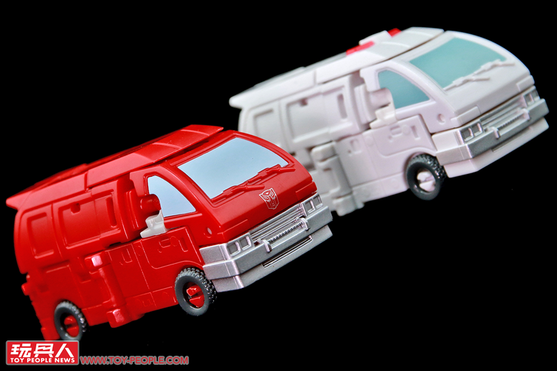 親愛的、我們將遊戲世界給具現化囉!孩之寶變形金剛「電影工作室系列 遊戲玩家版」開箱報告