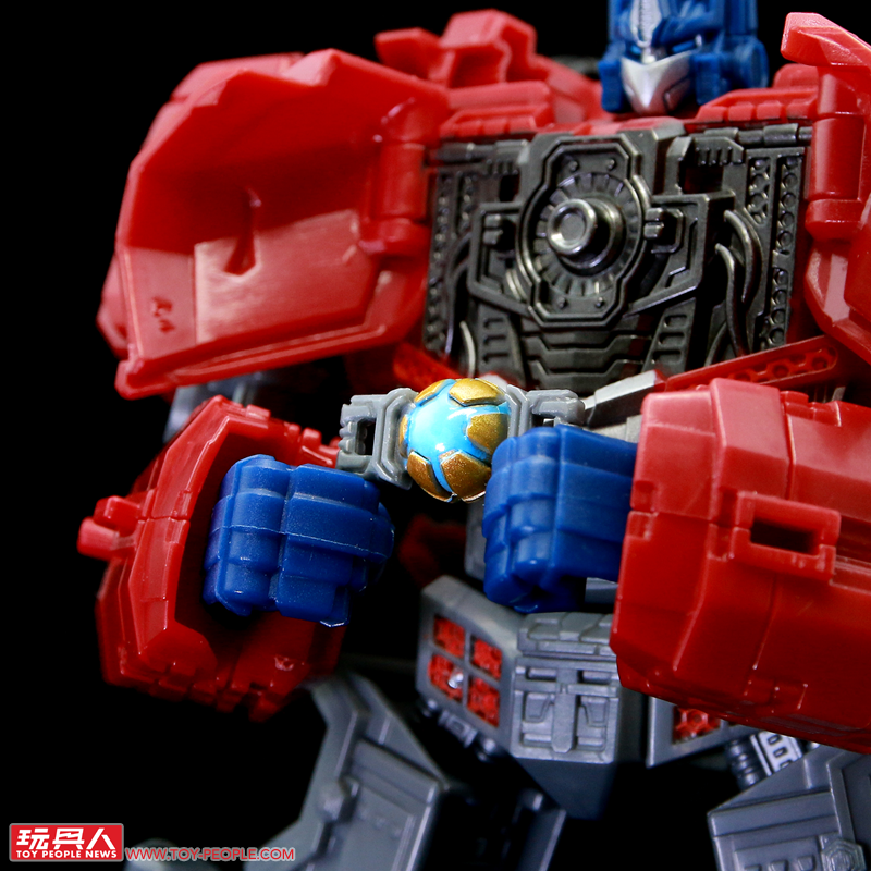 親愛的、我們將遊戲世界給具現化囉!孩之寶變形金剛「電影工作室系列 遊戲玩家版」開箱報告