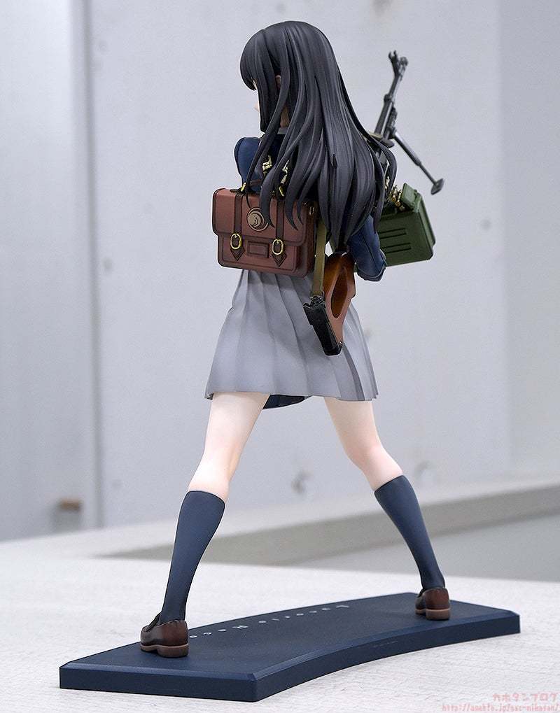 GSC《Lycoris Recoil 莉可麗絲》井之上瀧奈 1/7比例模型 買大型機槍送美少女~