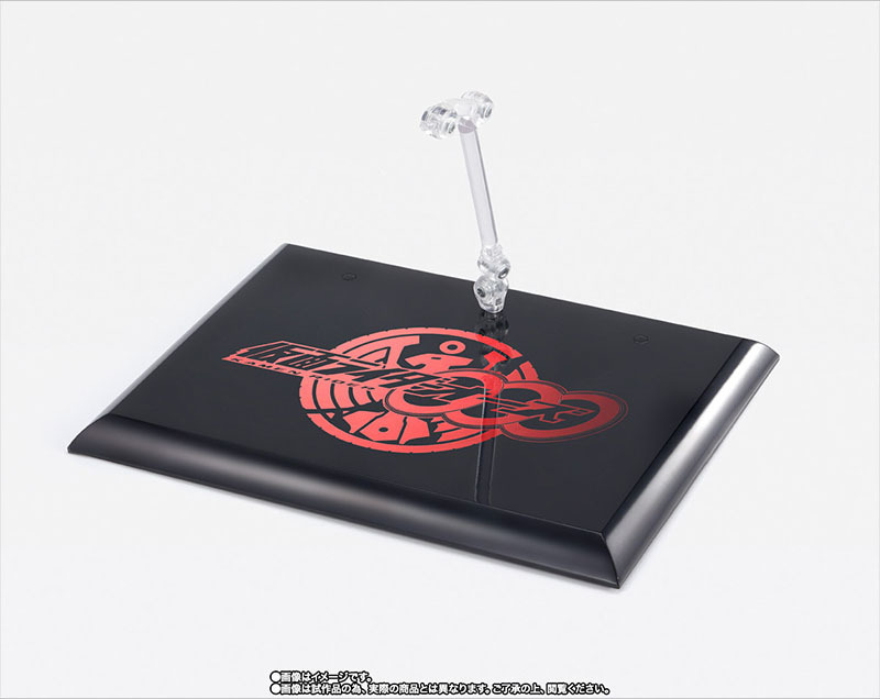 S.H.Figuarts 真骨彫製法『假面騎士OOO 鷹孔鷲聯組 （最終回Ver.）』華麗火焰羽翼特效再現最終決戰！