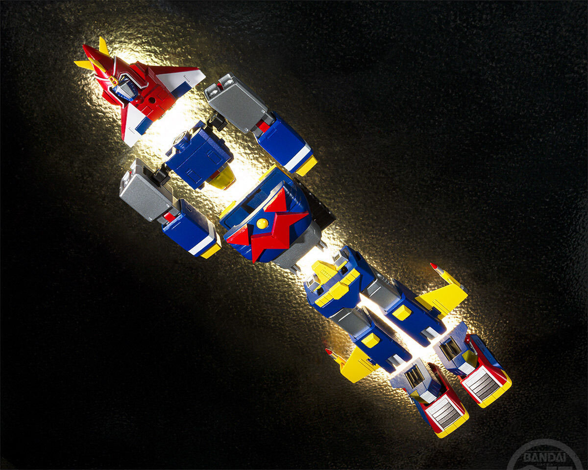 特殊配色再現老玩具質感『SMP食玩 超電磁機械 雷霆五號 Vtogether套組』於 PB 限定販售！