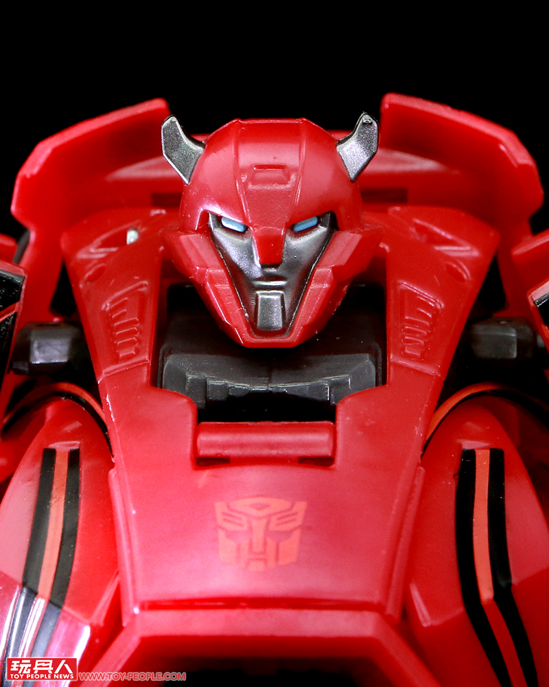 橫跨多元時空的戰場，就此降臨！孩之寶變形金剛「電影工作室系列」開箱報告