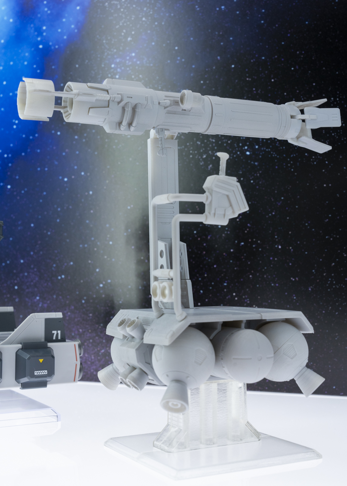 MACHINE BUILD『機動戰士鋼彈 吉翁軍宇宙移動砲台 SKIURE』首度展出開發中原型!