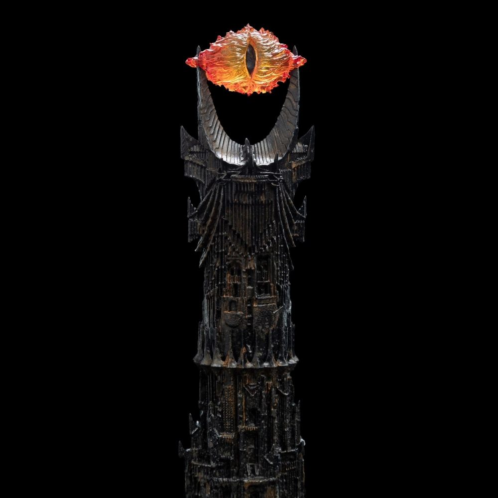 WETA《魔戒》巴拉多黑塔（TOWER OF BARAD DÛR™）場景雕像 籠罩在火焰當中的索倫之眼立體化！