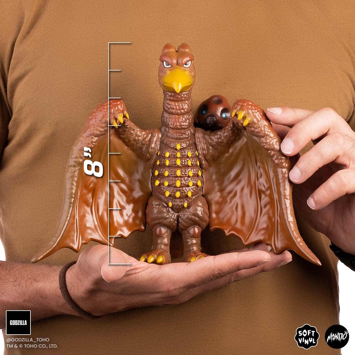 MONDO《三大怪獸 地球最大決戰》「拉頓 1964 變體版」軟膠玩具 還有可以吸在背上的摩斯拉幼蟲!