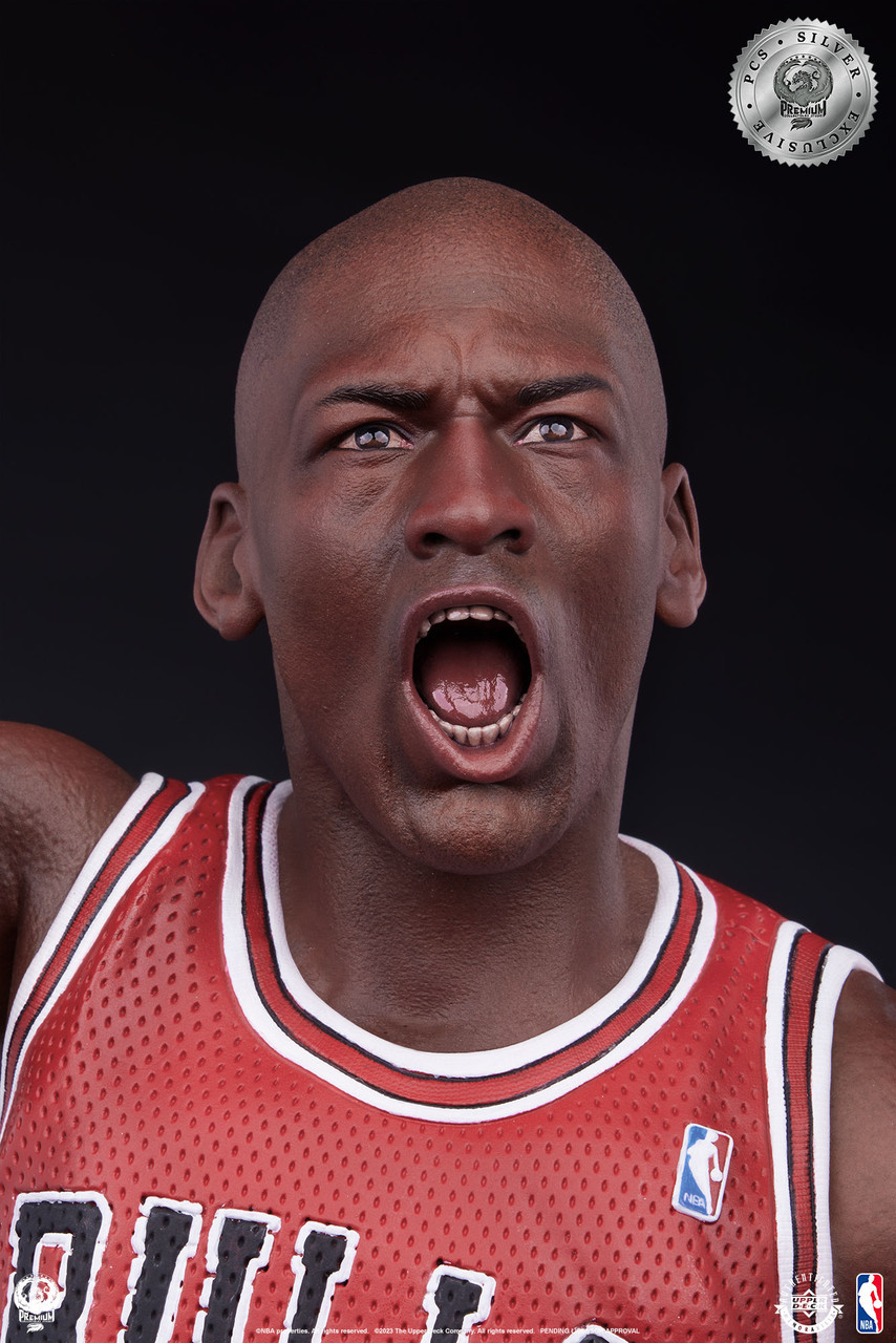 PCS NBA 空中飛人「麥可·喬丹」1/4 比例全身雕像 彷彿時間暫停的空中滯留再現！